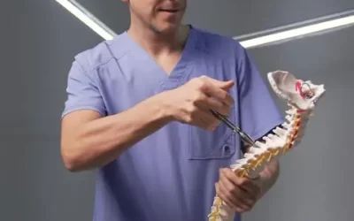 Dolor de espalda crónico: ¿cuándo consultar a un quiropráctico? 🤔